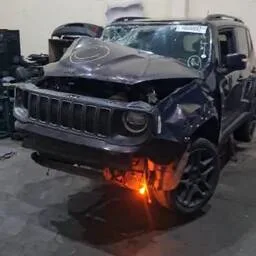 SUCATA Jeep Renegade 2021 1.8 Limited Flex Aut. 5p 6 marchas PARA RETIRADA DE PEÇAS