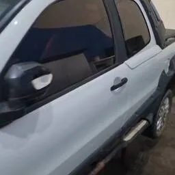 SUCATAFiat Strada 2013 1.8 16v Adventure Cab. Dupla Flex 2p  PARA RETIRADA DE PEÇAS